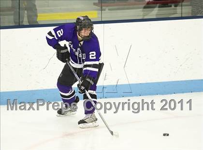 Thumbnail 2 in Springfield Cathedral vs Woburn (MIAA Super 8 Play-in) photogallery.