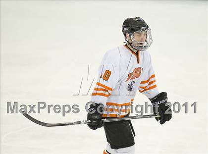 Thumbnail 2 in Springfield Cathedral vs Woburn (MIAA Super 8 Play-in) photogallery.