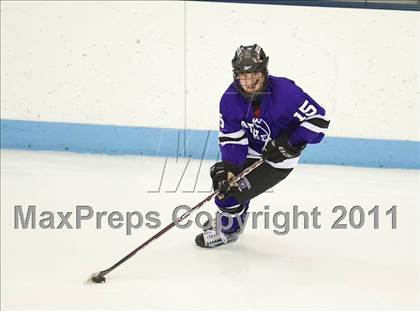 Thumbnail 1 in Springfield Cathedral vs Woburn (MIAA Super 8 Play-in) photogallery.