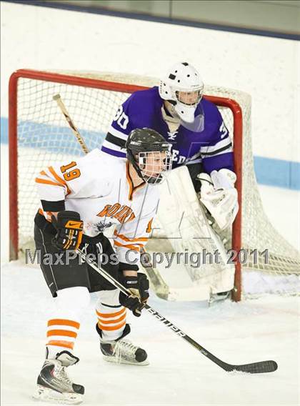 Thumbnail 3 in Springfield Cathedral vs Woburn (MIAA Super 8 Play-in) photogallery.