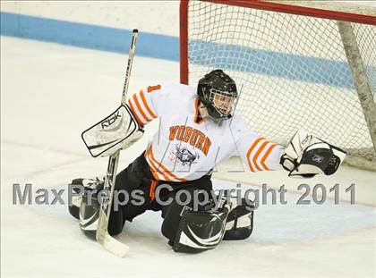 Thumbnail 1 in Springfield Cathedral vs Woburn (MIAA Super 8 Play-in) photogallery.