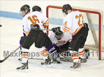 Thumbnail 3 in Springfield Cathedral vs Woburn (MIAA Super 8 Play-in) photogallery.