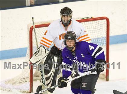 Thumbnail 2 in Springfield Cathedral vs Woburn (MIAA Super 8 Play-in) photogallery.