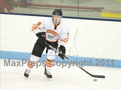 Thumbnail 2 in Springfield Cathedral vs Woburn (MIAA Super 8 Play-in) photogallery.