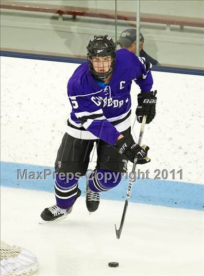 Thumbnail 1 in Springfield Cathedral vs Woburn (MIAA Super 8 Play-in) photogallery.