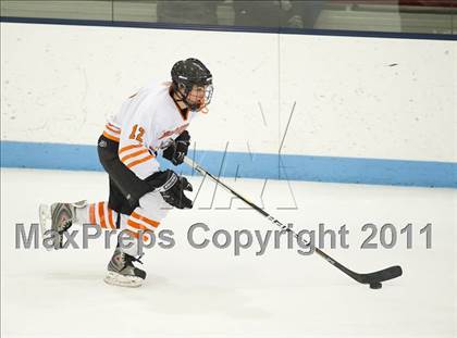 Thumbnail 3 in Springfield Cathedral vs Woburn (MIAA Super 8 Play-in) photogallery.