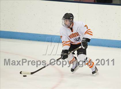 Thumbnail 3 in Springfield Cathedral vs Woburn (MIAA Super 8 Play-in) photogallery.