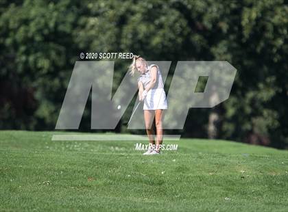 Thumbnail 2 in Big Walnut vs. Bishop Watterson photogallery.
