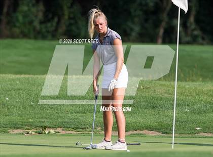 Thumbnail 2 in Big Walnut vs. Bishop Watterson photogallery.