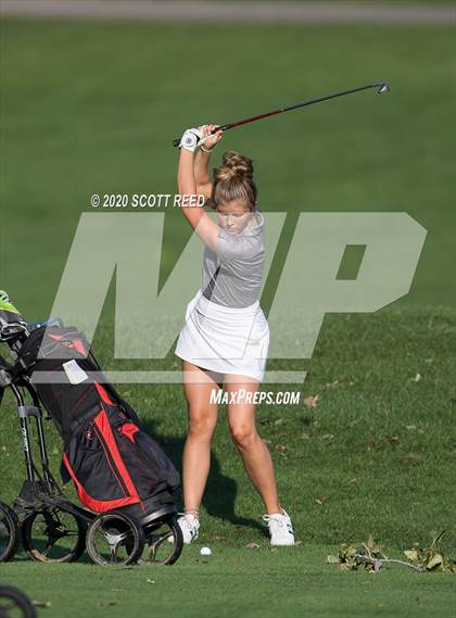 Thumbnail 2 in Big Walnut vs. Bishop Watterson photogallery.