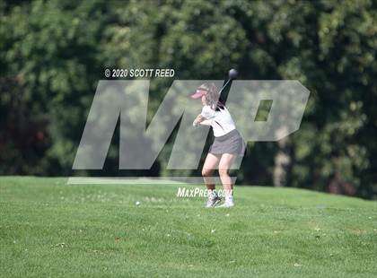 Thumbnail 2 in Big Walnut vs. Bishop Watterson photogallery.