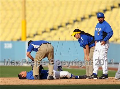 Thumbnail 1 in Palm Desert vs. Bishop Amat (CIF SS D4 Final) photogallery.