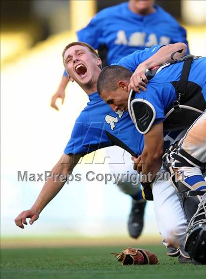 Thumbnail 1 in Palm Desert vs. Bishop Amat (CIF SS D4 Final) photogallery.