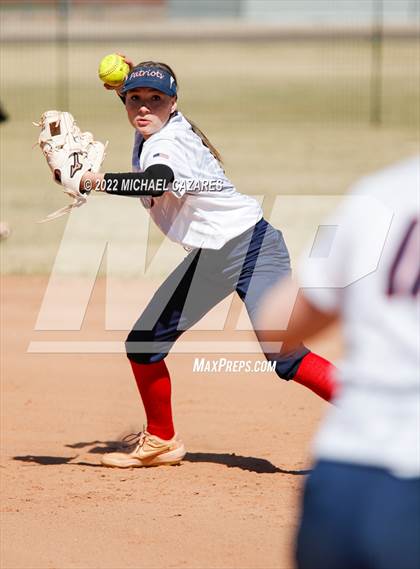 Thumbnail 3 in American Leadership Academy vs Skyline (Dobson/Westwood Invitational) photogallery.