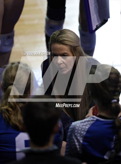 Thumbnail 1 in Fleming vs. Briggsdale (CHSAA 1A Final Four) photogallery.