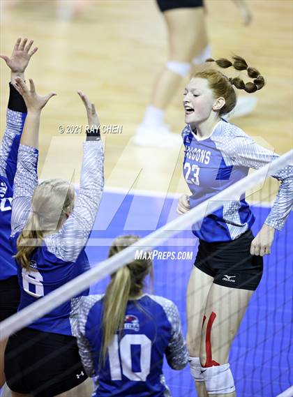 Thumbnail 3 in Fleming vs. Briggsdale (CHSAA 1A Final Four) photogallery.