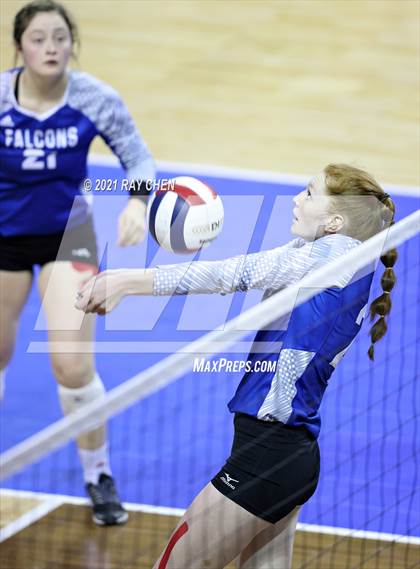 Thumbnail 3 in Fleming vs. Briggsdale (CHSAA 1A Final Four) photogallery.