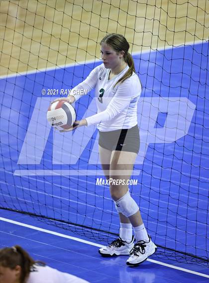 Thumbnail 3 in Fleming vs. Briggsdale (CHSAA 1A Final Four) photogallery.
