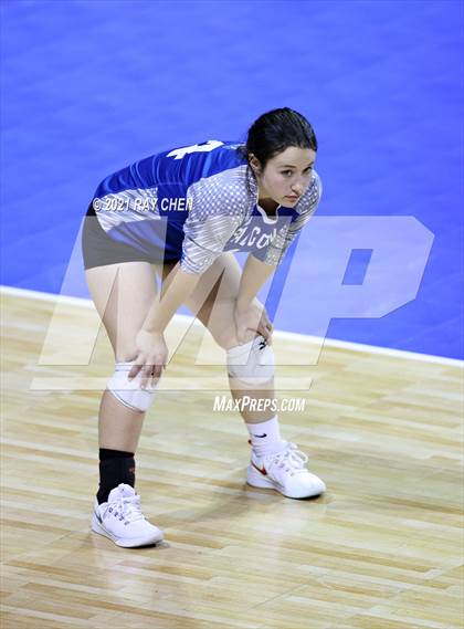 Thumbnail 2 in Fleming vs. Briggsdale (CHSAA 1A Final Four) photogallery.
