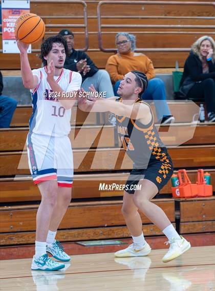 Thumbnail 1 in Poly @ Montgomery (Torrey Pines Holiday Classic) photogallery.