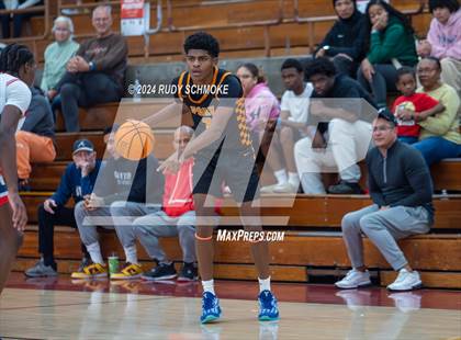 Thumbnail 2 in Poly @ Montgomery (Torrey Pines Holiday Classic) photogallery.