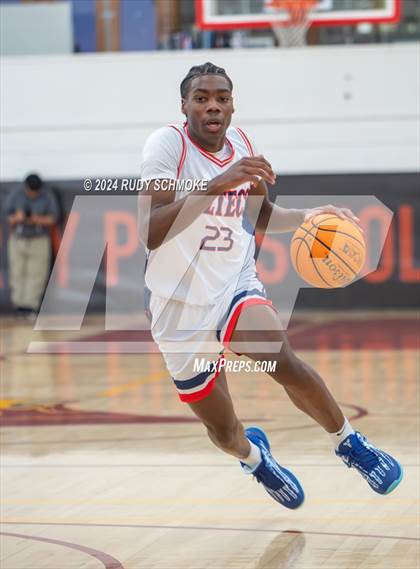 Thumbnail 2 in Poly @ Montgomery (Torrey Pines Holiday Classic) photogallery.
