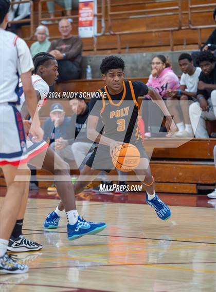 Thumbnail 1 in Poly @ Montgomery (Torrey Pines Holiday Classic) photogallery.