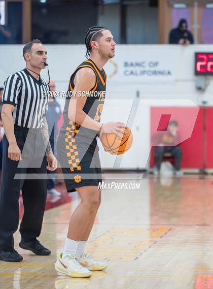 Thumbnail 2 in Poly @ Montgomery (Torrey Pines Holiday Classic) photogallery.