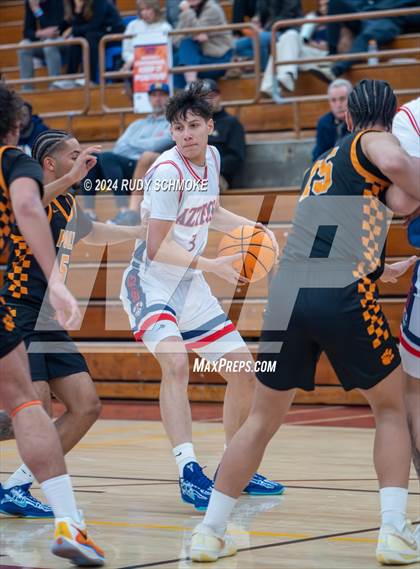 Thumbnail 2 in Poly @ Montgomery (Torrey Pines Holiday Classic) photogallery.