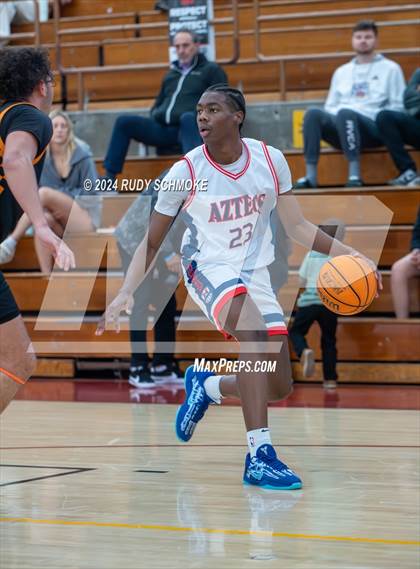 Thumbnail 2 in Poly @ Montgomery (Torrey Pines Holiday Classic) photogallery.