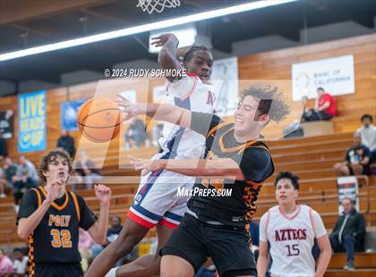 Thumbnail 1 in Poly @ Montgomery (Torrey Pines Holiday Classic) photogallery.