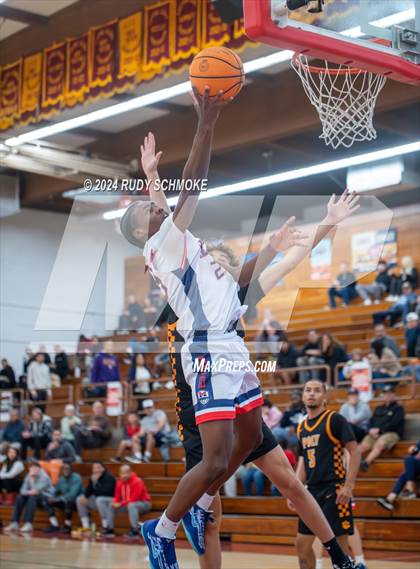 Thumbnail 1 in Poly @ Montgomery (Torrey Pines Holiday Classic) photogallery.