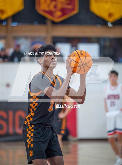 Thumbnail 3 in Poly @ Montgomery (Torrey Pines Holiday Classic) photogallery.