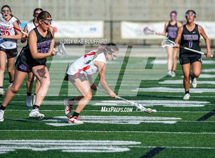 Thumbnail 2 in Murrieta Valley vs Valencia (Gold Coast Tournament) photogallery.