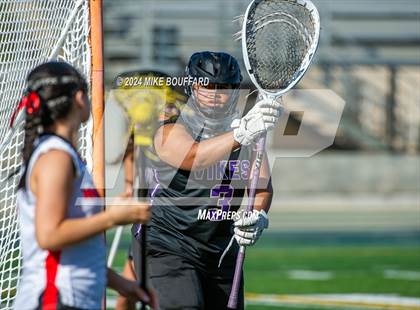 Thumbnail 3 in Murrieta Valley vs Valencia (Gold Coast Tournament) photogallery.