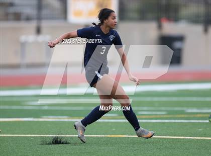Thumbnail 2 in Arapahoe @ Cherokee Trail photogallery.