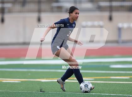Thumbnail 3 in Arapahoe @ Cherokee Trail photogallery.