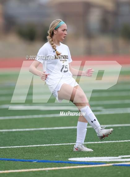 Thumbnail 3 in Arapahoe @ Cherokee Trail photogallery.