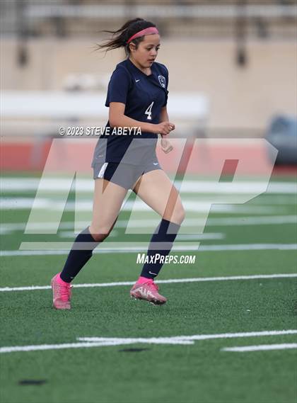 Thumbnail 2 in Arapahoe @ Cherokee Trail photogallery.