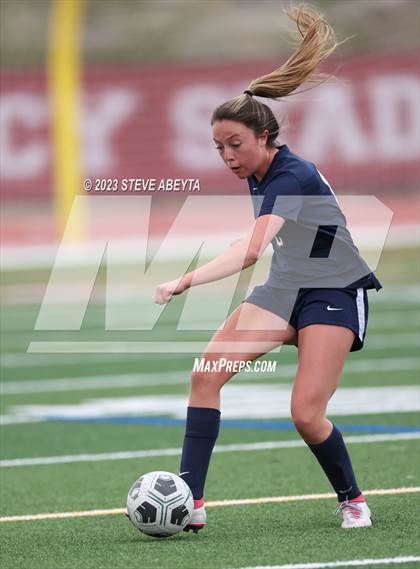 Thumbnail 2 in Arapahoe @ Cherokee Trail photogallery.