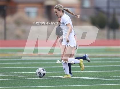 Thumbnail 3 in Arapahoe @ Cherokee Trail photogallery.