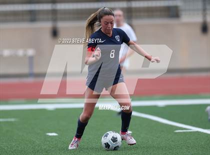 Thumbnail 3 in Arapahoe @ Cherokee Trail photogallery.
