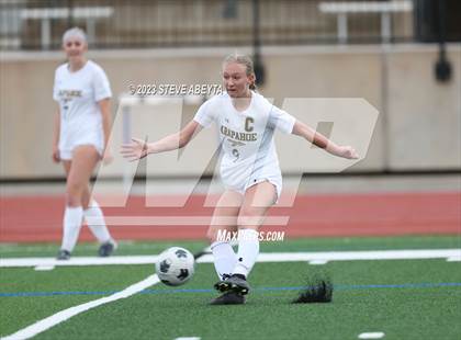 Thumbnail 3 in Arapahoe @ Cherokee Trail photogallery.