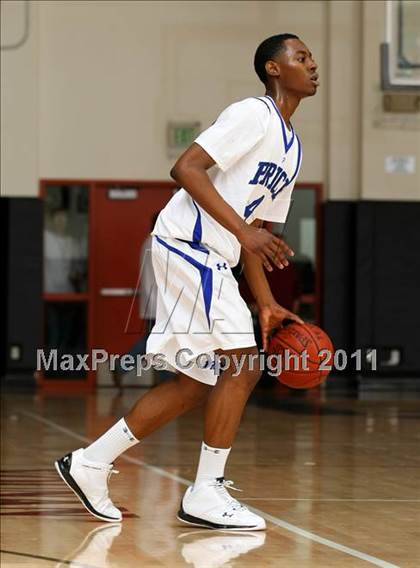 Thumbnail 2 in Sacramento vs. Price (Oaks Christian Tournament) photogallery.
