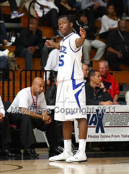 Thumbnail 1 in Sacramento vs. Price (Oaks Christian Tournament) photogallery.