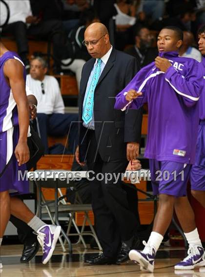 Thumbnail 1 in Sacramento vs. Price (Oaks Christian Tournament) photogallery.