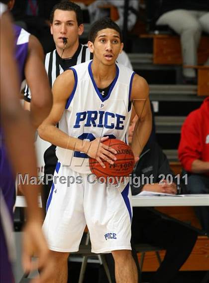Thumbnail 3 in Sacramento vs. Price (Oaks Christian Tournament) photogallery.