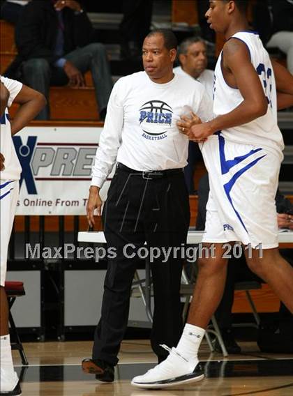Thumbnail 2 in Sacramento vs. Price (Oaks Christian Tournament) photogallery.