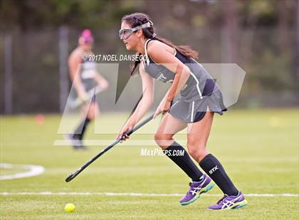 Thumbnail 3 in St. Ignatius vs. Archbishop Mitty photogallery.