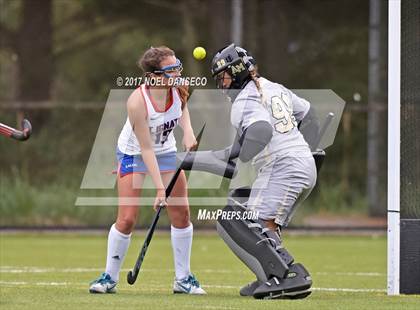 Thumbnail 2 in St. Ignatius vs. Archbishop Mitty photogallery.